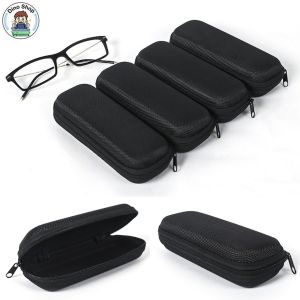 กล่องใส่แว่นตาฝาซิป 16 x 6.5 x 3.5 cm สีดำ กะทัดรัด