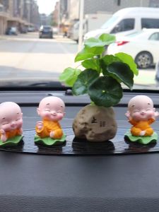 Bộ Chú Tiểu Hòa Thượng Trang Trí Taplo Xe Hơi Bàn Làm Việc Phòng Khách - Phụ Kiện Ô Tô Ruffo Cao Cấp Giá Rẻ