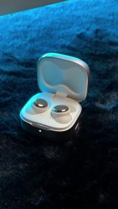 GOOJODOQ J243 Sleep Bluetooth Earphone Wireless Earbuds Auto-Pairing With Passive Noise Blocking Ergonomic Comfort Side