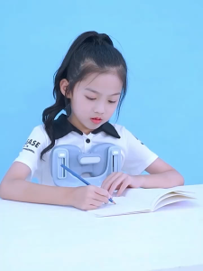 Giá đỡ chống gù lưng chống cận thị cho bé Đệm 3D