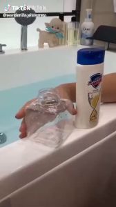 Bình Đựng Xà Bông Tạo Bọt Trong Suốt