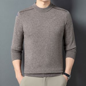 ROMON | เสื้อสเวตเตอร์คอปกกลมผ้าขนสัตว์สีแดง ผ้าขนสัตว์แท้ แฟชั่นฤดูหนาว ปี 2024 สำหรับผู้ชาย รุ่นใหม่ คอลเลกชั่นฤดูใบไม้ผลิ 2023