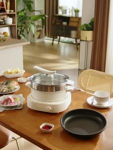 [China Plug Adapter Needed] Bear | Multifunctional Integrated Electric Hot Pot