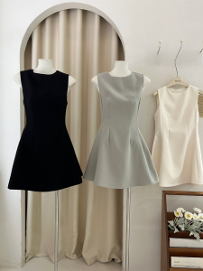 Black Womens Blazer Dress 2024 Summer Lightweight Sleeveless Workwear with Round Neck and Tight Waist for a Slimming Silhouette