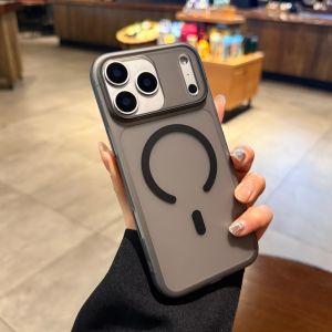 AO.HU | Black Matte Texture Anti-Fingerprint Magnetic Phone Case