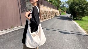 SM กระเป๋าสะพายไหล่ กระเป๋าถือ สำหรับสุภาพสตรี รุ่น CVW-0919 (C4-086) WSB จากร้าน Smart Choices