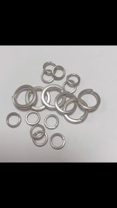 Hộp 410 cái long đền vênh inox 304 từ M2-M10