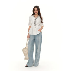 DUSHU | Tailored Elegance Slim Fit V-neck Shirt