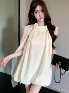 GUZILIAN | Neck-Style Sleeveless Embellished Shirt