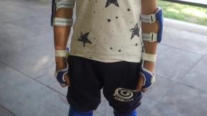 สนับเข่าเด็ก 7ชิ้น สนับเข่าเด็กจักรยาน หมวกกันน็อคเด็ก อุปกรณ์เซฟตี้ สนับกันกระแทก เหมาะสำหรับเด็กอายุ 3-15ปี ชุดป้องกันเด็ก Roller Skating Protector