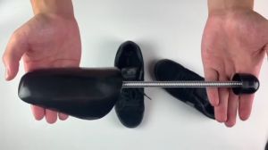 Anti-Crease Shoe Tree: A Solution for Men & Women