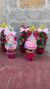 (Kèm túi + đèn nháy) Chậu Thông Noel Kẽm Nhung 25cm làm sẵn có đèn nháy dễ thương cho giáng sinh