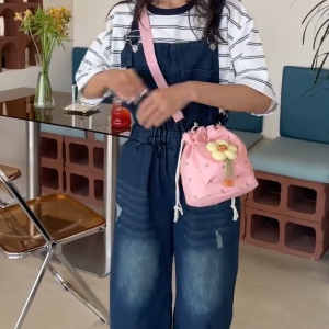 Mismi Charlotte Bag Tas Selempang Wanita Stylish Flower Tali Serut Sling Bag Perempuan Korea - 49C