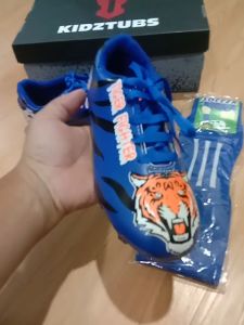 KIDZTUBS Sepatu Bola Anak Laki Laki Size 28 29 30 31 32 33 34 35 36 37 KDZ1522120324