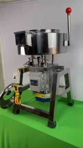 Máy xay giò chả công nghiệp có bao đá 5kg/1 mẻ chân INOX 3.5kw 100% lõi đồng