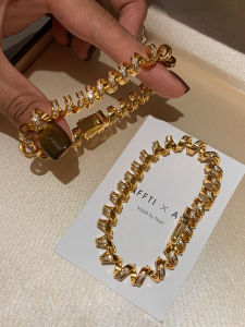 Flashy Gold Telephone Wire Full Zirconia Womens Bracelet Luxury Sensation Unique Retro Design Fashionable Jewelry Accessory