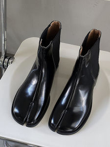 รองเท้าบูทเชลซีทรงหัวเหลี่ยมสไตล์อังกฤษสำหรับผู้ชายและผู้หญิง รองเท้าบูทส้นเตี้ย หนังวัวสองชั้น รองเท้าบูทหัวเหลี่ยมแบบสวมสบาย