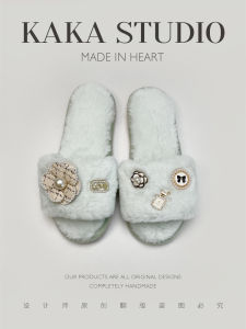 Dép Bông Hoa Trà Pháp Cho Nữ Mùa Đông 2024 Dép Bông Lông Cừu Hở Ngón Đế Bằng Đế Cao Su Ấm Áp Cho Nhà