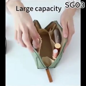 Tas Kosmetik MINI Waterproof Bahan Nylon Pouch Travelkit Import Kekinian Terlaris