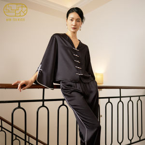 Elegant Chinese Style Silk Pajamas Womens Long Sleeve Sleepwear Home Clothes Set with Button Detailing Autumn Winter Leisure