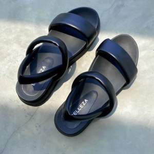 BELLEZA FORI Sepatu Sandal Wanita Sendal Gunung Beleza Model dua Tali Strap Belakang Tinggi 4cm Belezza