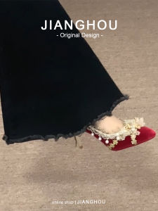 Elegant Red High Heel Wedding Shoes for Women Beautiful Tassel Detail Spring 2025 Style Chinese Wedding Banquet Single Shoes