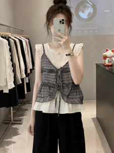 Stylish and Age-Reducing Big Size Two-Piece Set with Spaghetti Strap Top