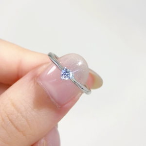 LAZO DIAMOND Three Prong Solitaire Diamond Engagement Ring in 375/9K White Gold