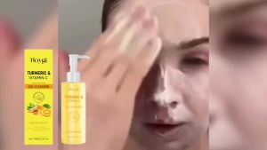 Hoygi | Turmeric Vitamin C Facial Cleanser Cleansing Refreshing Moisturizing for Soft Smooth Skin Purifying Brightening Facial Cleanser