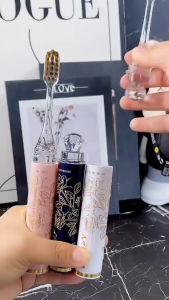 【MY Girl】Luxury Lipstick Style Soft Bristle Folding Toothbrush Portable Travel Toothbrush Gift Box
