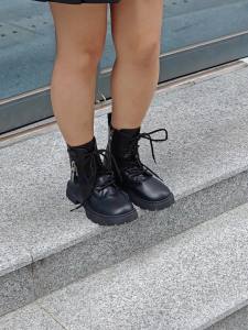 Falimottype)Size35-40 womens fashionable and versatile British style short boots with thick sole and lace up trendy and not tiring to wear