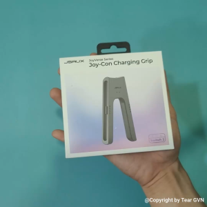 Grip sạc JoyVerse JSAUX thiết kế công thái học hít nam châm cho Nintendo Switch 2
