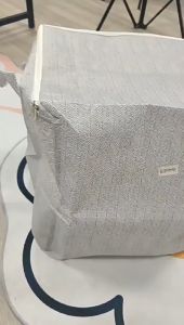 Quilt Storage Bag with Zipper and Handle Foldable Portable Non-woven Moisture-Proof Large Capacity Storage Bag