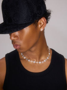 STK Small Town Kid | Retro Diamond-filled Cross Chain Necklace