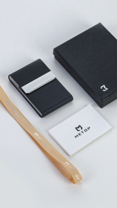 Personalized Name Business Card Holder Weave Pattern Leather Name Card Holder Slim Metal Magnetic Flap Pocket Business Card Case