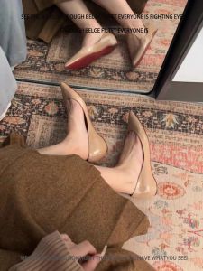 Red Bottom Nude Color Pointed Toe Shallow Heel Womens Shoes Spring Autumn French Style Flat Shoes 2024 New Style Evening Warm Shoes
