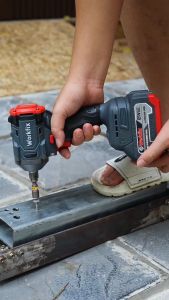 Máy siết bulong pin WORKFIX WF-IW360BL Không chổi than 360Nm 2800RPM 3 cấp chỉnh tốc
