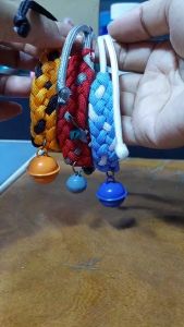 M-008 ปลอกคอแมวเชือกถัก ฟรีไซส์ ปรับขนาดได้ ปลอกคอสัตว์เลี้ยง ปลอกคอสุนัข ปลอกคอเชือกร่ม ปลอกคอเชือกพาราคอร์ด เบา ทนทาน ปลอดภัย