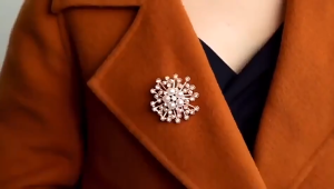 เข็มกลัด MODE Korea คอลเลกชันสุดเต็มรูปแบบสำหรับอุปกรณ์เสื้อผ้าผู้หญิง