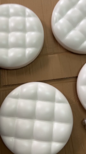 JBD003 เก้าอี้ช่างทำเล็บ เก้าอี้ช่างทำสปาเท้า เก้าอี้สตูลเตี้ย ทรงขนมปัง (รุ่นเบาะหนา)