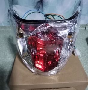 SMASH 115 TAIL BRAKE LIGHT