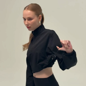 ARVA Flow Jacket Half zip - เสื้อแจ็กเก็ตกันลม