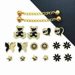 Bộ 18 Phụ Kiện Trang Trí Giày Hình Gấu Đen Bướm Hạt Vàng Chuỗi Hạt Làm Thủ Công Dành Cho Dép Guốc Quà Tặng Dự Tiệc Chất Liệu PVC