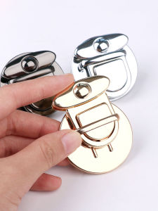 หัวเข็มขัดหนังแบบมือทำ อุปกรณ์กระเป๋า หัวเข็มขัดโลหะ หัวเข็มขัดสะพายหลังแบบหนัง หัวเข็มขัดสำหรับกระเป๋าเป้ หัวเข็มขัดแบบแทรก