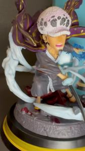 Mô hình Trafalgar Law chiến đấu 9 cm - One Piece