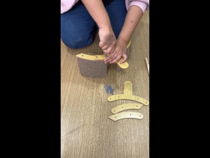 ของเล่นแมว ที่ฝนเล็บ 2 in 1 แบบกระดาษลูกฟูก+เชือก