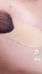 DAZZLE ME Acne Armor Cover & Koreksi Wajah dengan Tint