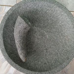 Cobek batu asli 35 cm free ulekan muthu udah satu set