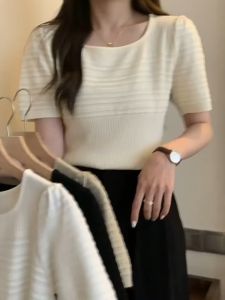 Short square collar top for women in summer 2024 new style versatile slim texture bubble short sleeve T-shirt bottoming shirt F1101
