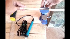 ALAT PENJEPIT JEPIT JEPITAN PENAHAN PARON RAGUM TANGGEM STAND CATOK CEKAM VICE VISE CLAMPING CLAMP KLEM PRES TABLE BENCH VICE VISE DOVE TAIL DIY HOLDER MEJA BANGKU PUTAR 360 DERAJAT 2 INCH 2IN 2" 50MM BESI BAJA SERBAGUNA MULTIFUNGSI KUAT PORTABLE KUAT
